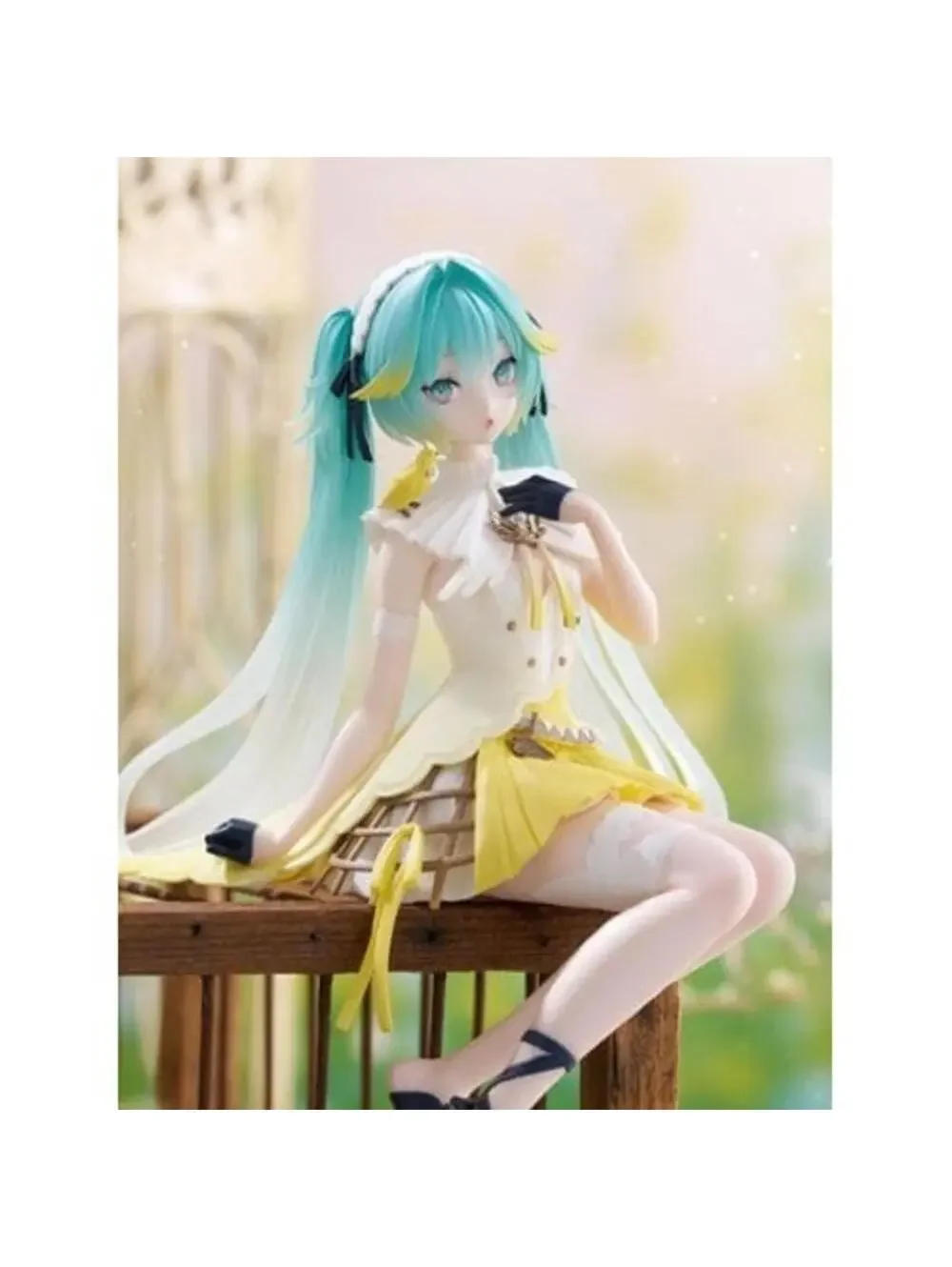 FuRyu Hatsune Miku Figure Yellow Excelsior Contact Vocaloid Bird
